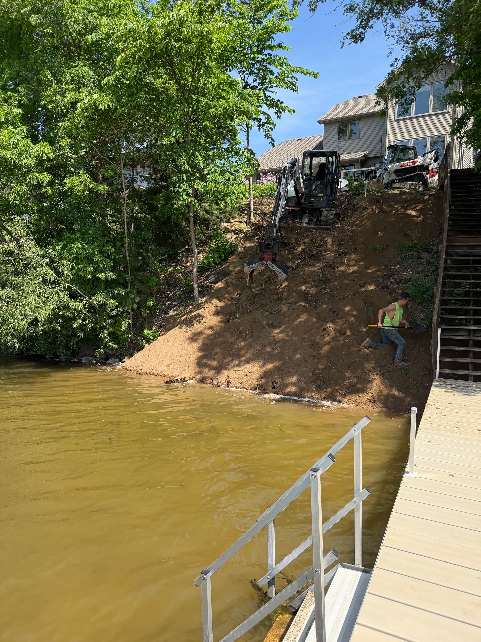 Boulder Retaining Walls and Shoreline Installation on Lake Washington