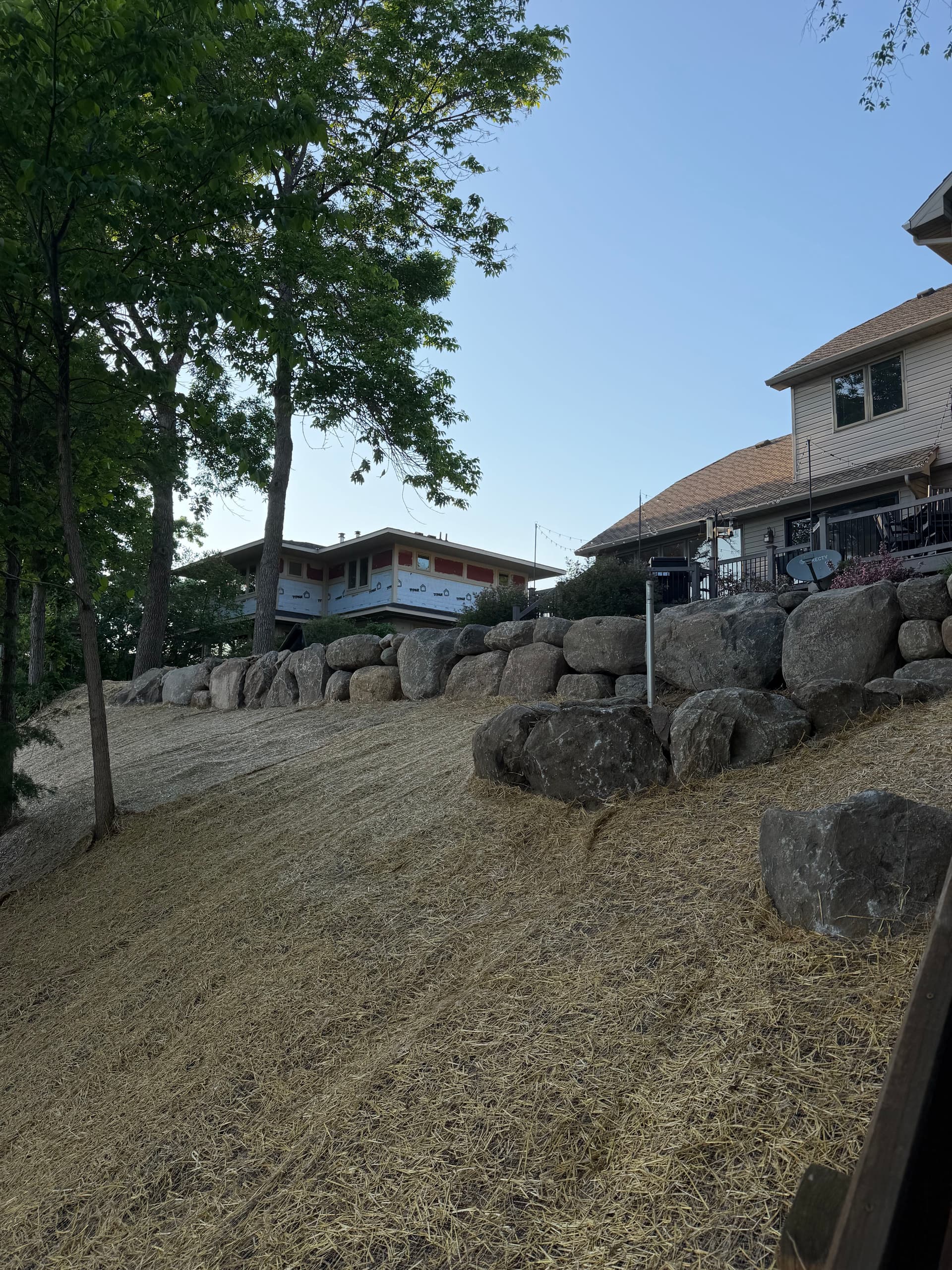 Boulder Retaining Walls and Shoreline Installation on Lake Washington